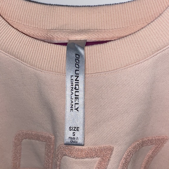 Hardly worn Lorna Jane Crewneck, Size Small. Super comfy and cute! - Picture 3 of 3